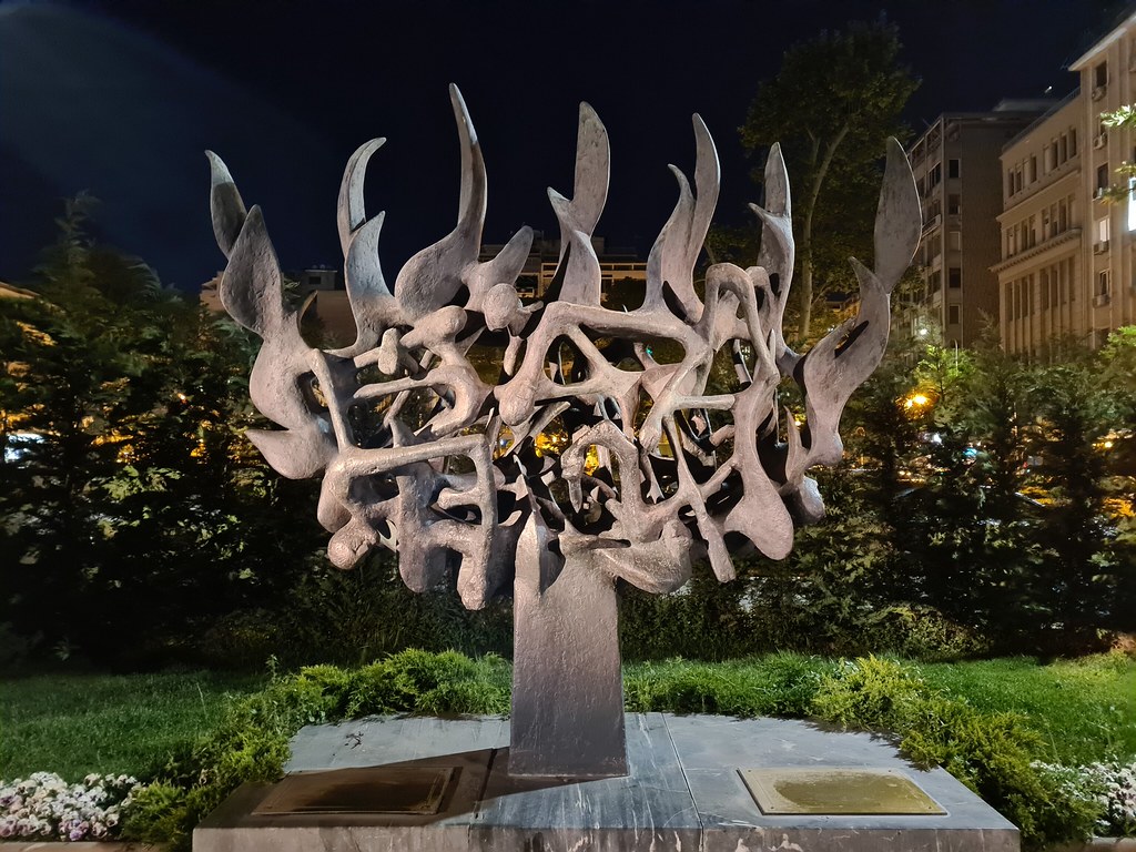 Holocaust Memorial Μνημείο Ολοκαυτώματος | Το Μνημείο προς τ… | Flickr